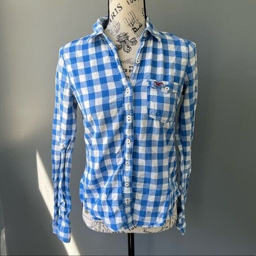 Hollister white and blue button up plaid collared long sleeve shirt Y2K